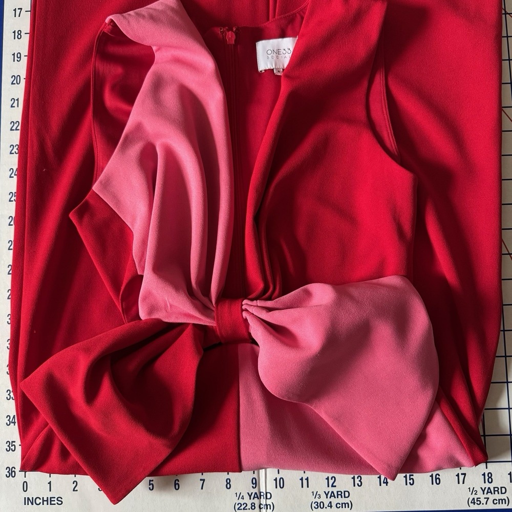 One 33 Social Color Block Bow Front Gown Side Cutouts Pink Red 8 Event Dress - Picture 11 of 16